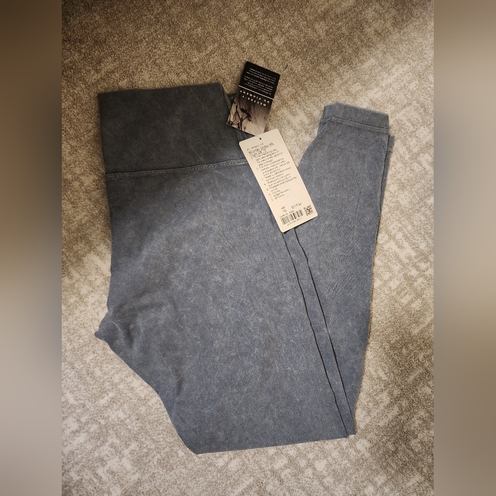 Wunder Under HR Tight 28" *F